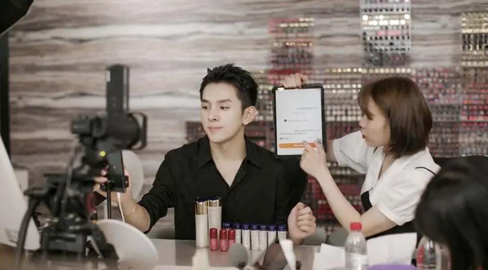 莲花L3论坛：如何用车主社群省5000元养车费？揭秘避坑指南