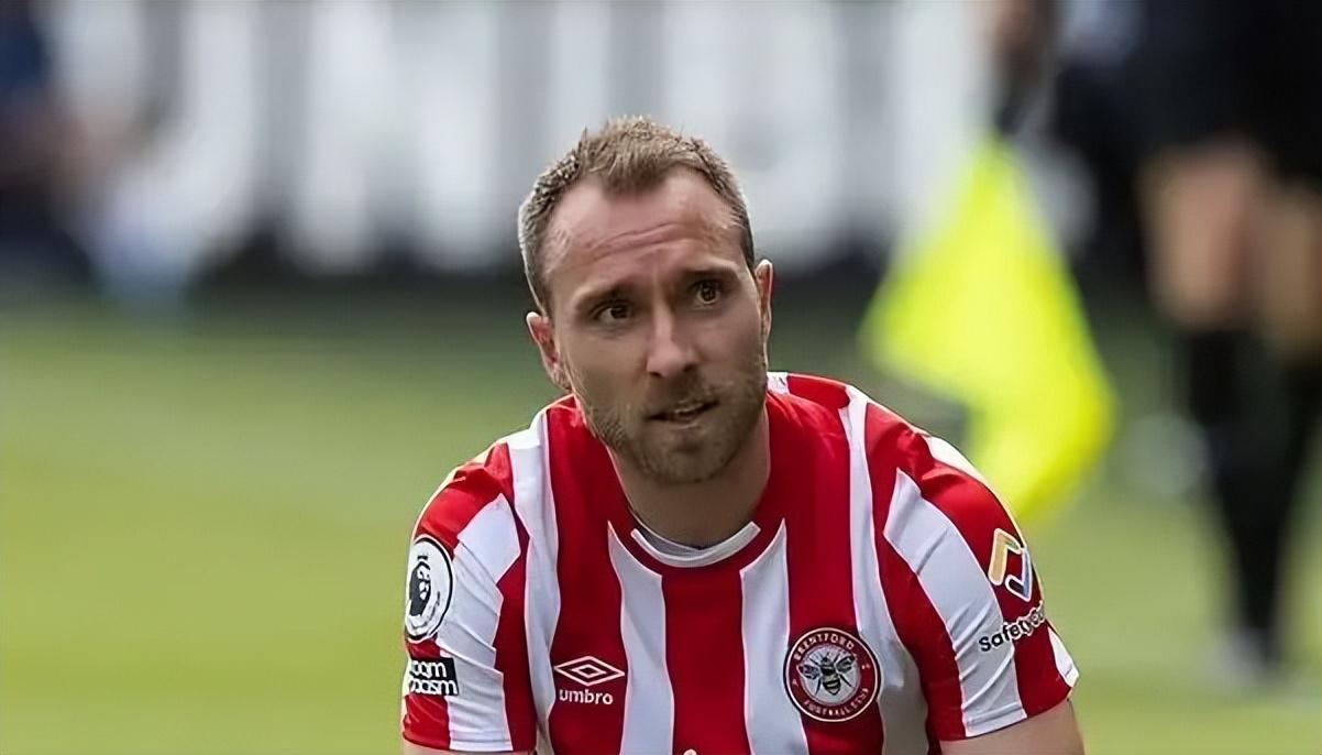 C罗集训为啥能笑得这么轻松? C罗集训为啥能笑得这么轻松?