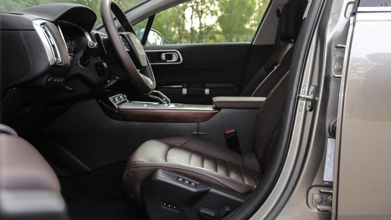 雪铁龙C6现在多少钱能拿下？