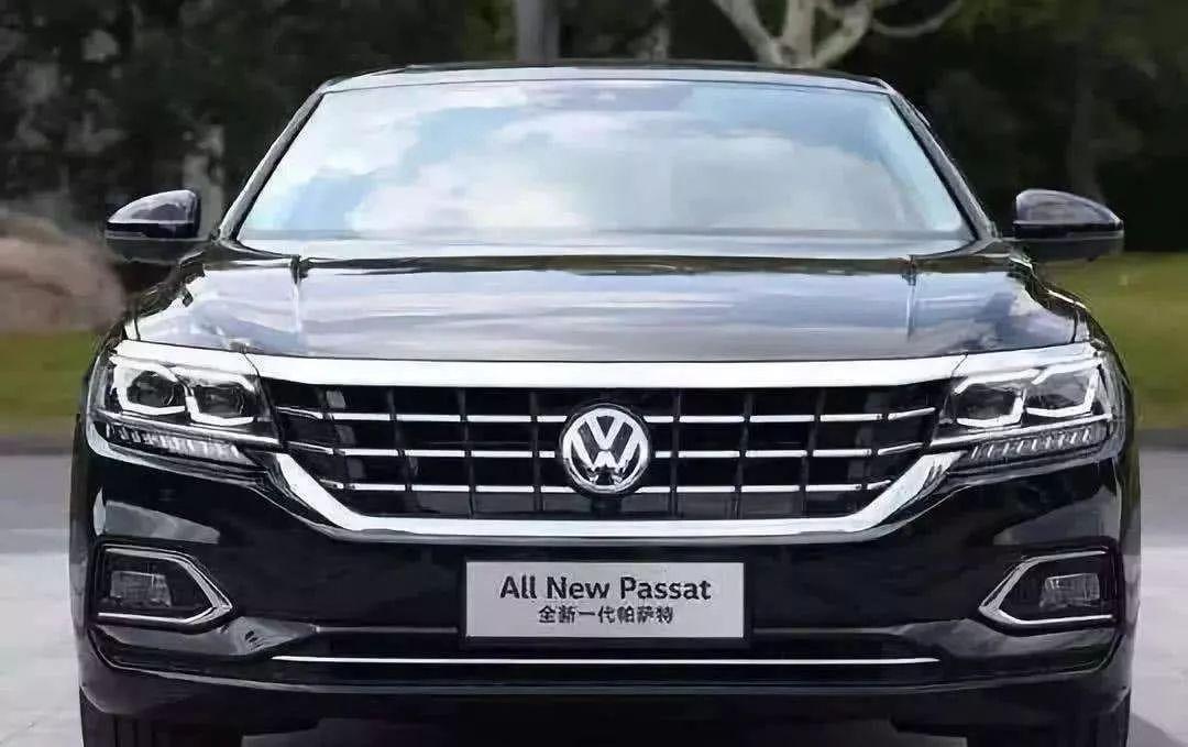 辉腾现在到底多少钱能买？停产后的二手车还值得入手吗？