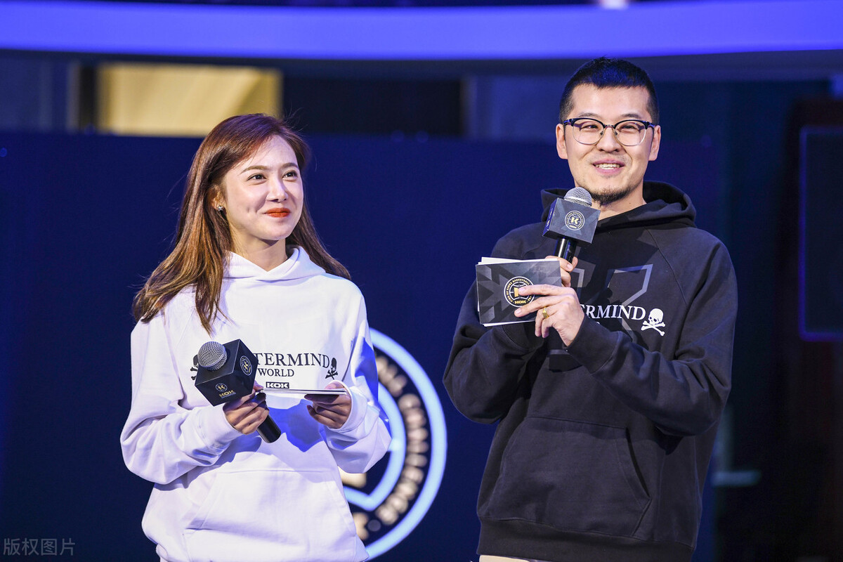 腾讯体育篮球解说员_NBA直播平台_篮球直播 nba