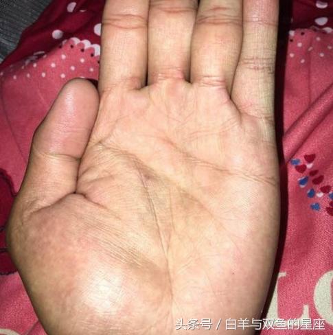 男人断掌真的克妻克父吗？