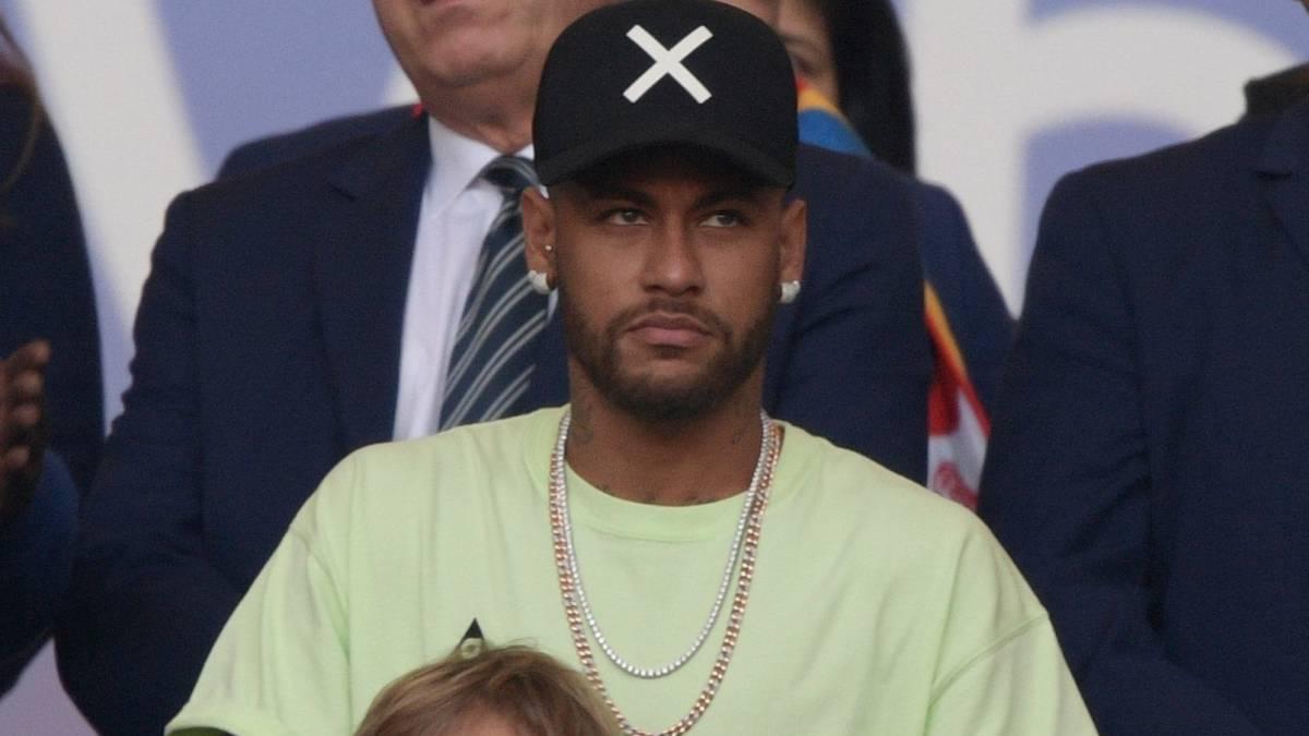 内马尔真的比不上梅西C罗吗? 内马尔真的比不上梅西C罗吗?