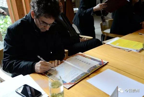 教堂山华人论坛到底怎么玩? 教堂山华人论坛到底怎么玩?