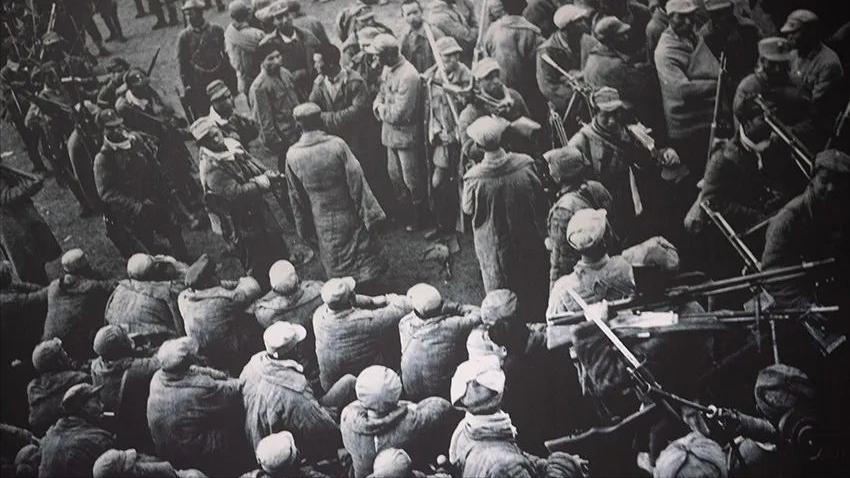 孙殿英军阀历史评价_谁能评价一下孙殿英这个人？_孙殿英与蒋介石关系