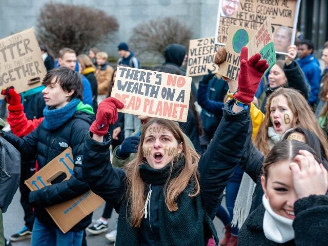 预算不足？北京现代瑞纳报价直降2万，新手避坑指南来了