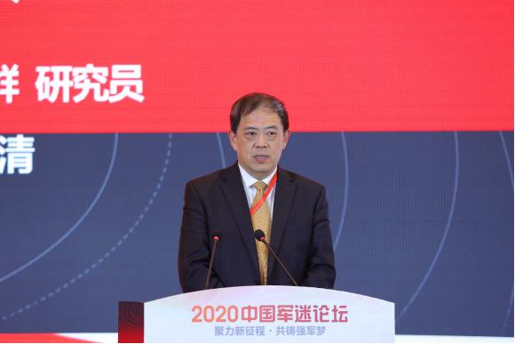 2025年巨蟹座梦见木马：事业转折预警与情感突破解析