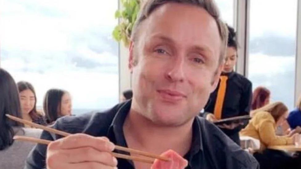 加拿大华人女歌手有哪些知名的？