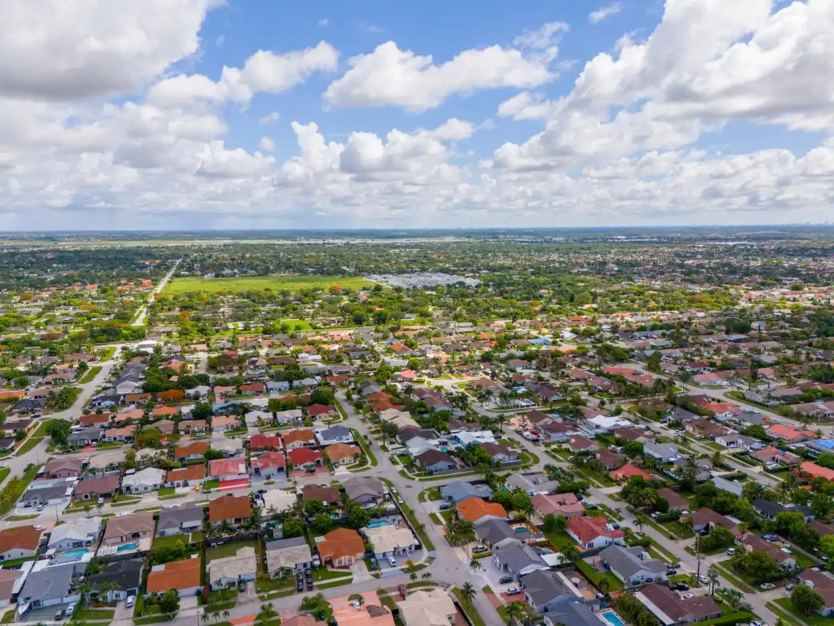 美国华人分布特点_美国华人人口数量_美国华人人数近1.5亿人