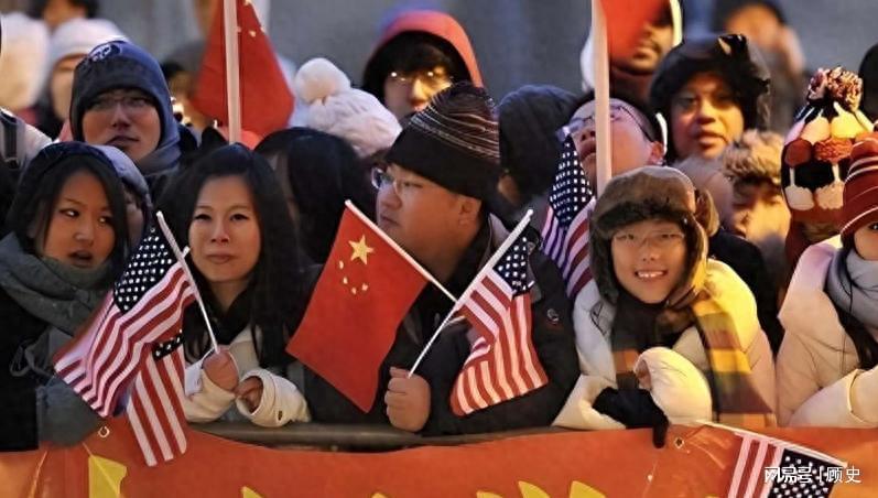 美国华人是中国人还是美国人呢？答案可能让你破防了