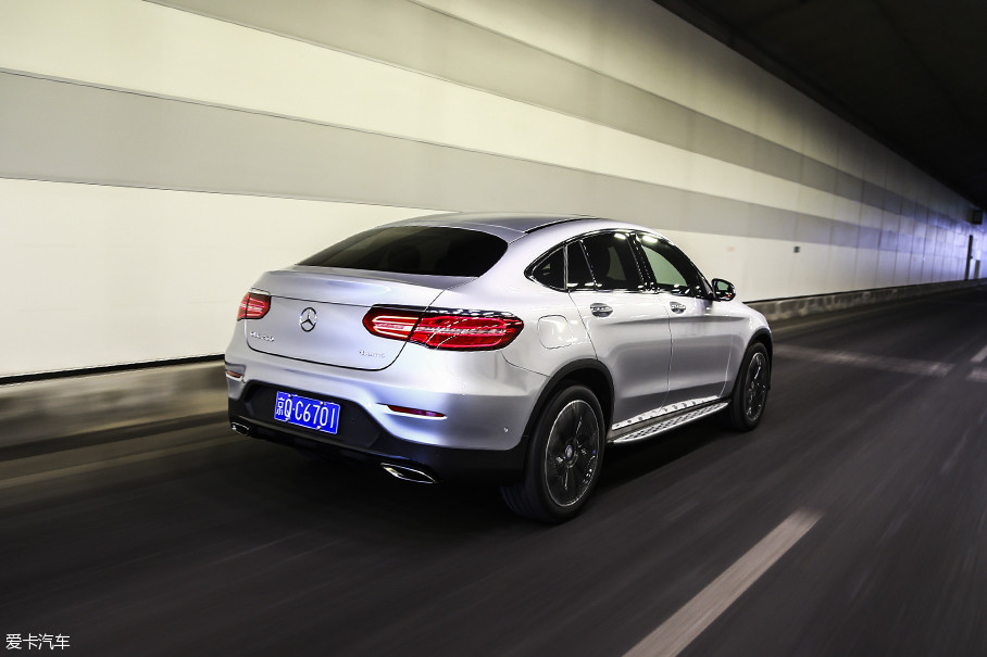 进口glc260轿跑试驾体验究竟怎么样? 进口glc260轿跑试驾体验究竟怎么样?