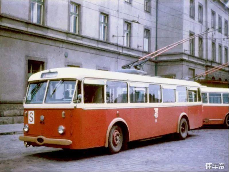 新马自达3现在入手到底值不值？价格配置全解析帮你避坑