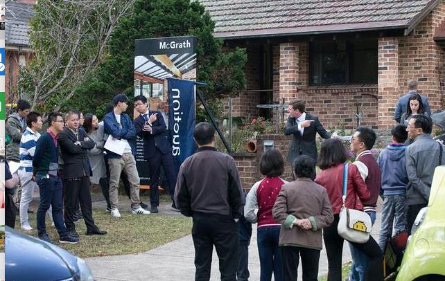 为什么注册yy的港湾华人论坛总卡在验证环节？