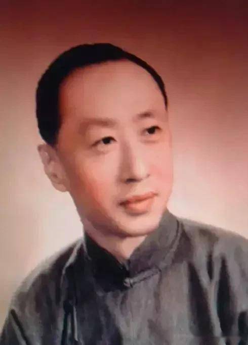 民国袁树珊相术_蒋介石八字算命_袁树珊八字算命案例