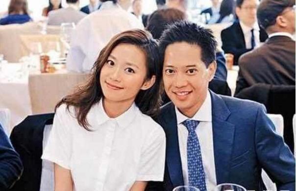 在牛津读书连学校活动都搞不明白？