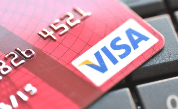 信用卡联名卡有哪些优势？这几个实用好处别错过，日常消费能省还能赚福利