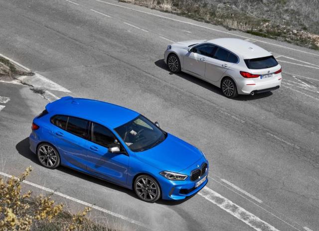 带狗骑马真的能实现人犬马三方配合吗？