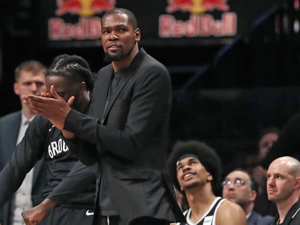 篮网14号球衣究竟藏着什么秘密？