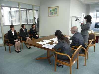 日本国脚伊东纯也性侵风波为何引发足坛地震？