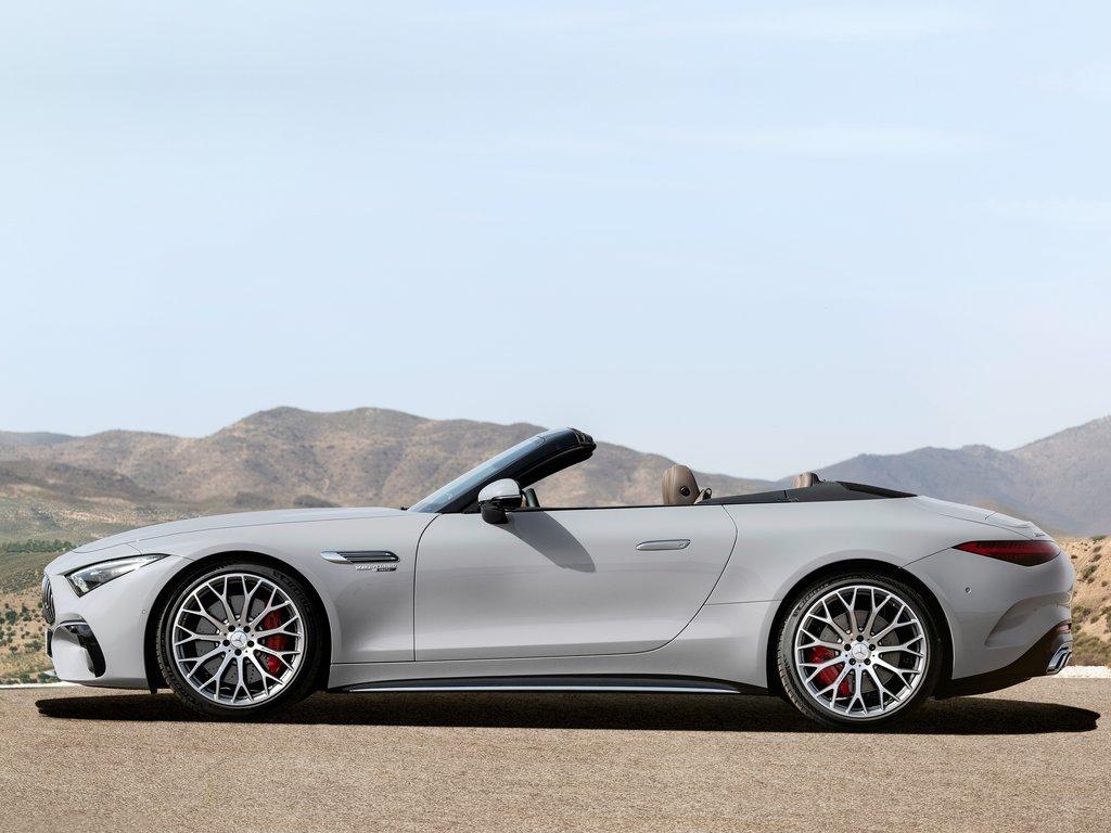 高尔夫跑车值得买吗？城市通勤族省3万油费的性能神器