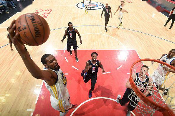 詹姆斯杜兰特得分记录_季后赛得分排行榜_NBA季后赛系列赛场均得分排名