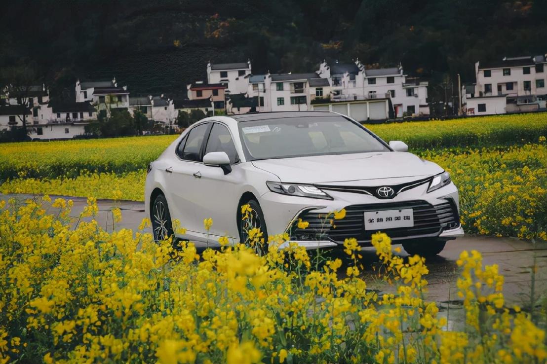 想买二手凯美瑞却怕踩坑?2013款养车成本高?省2万维修费的避坑指南 想买二手凯美瑞却怕踩坑?2013款养车成本高?省2万维修费的避坑指南