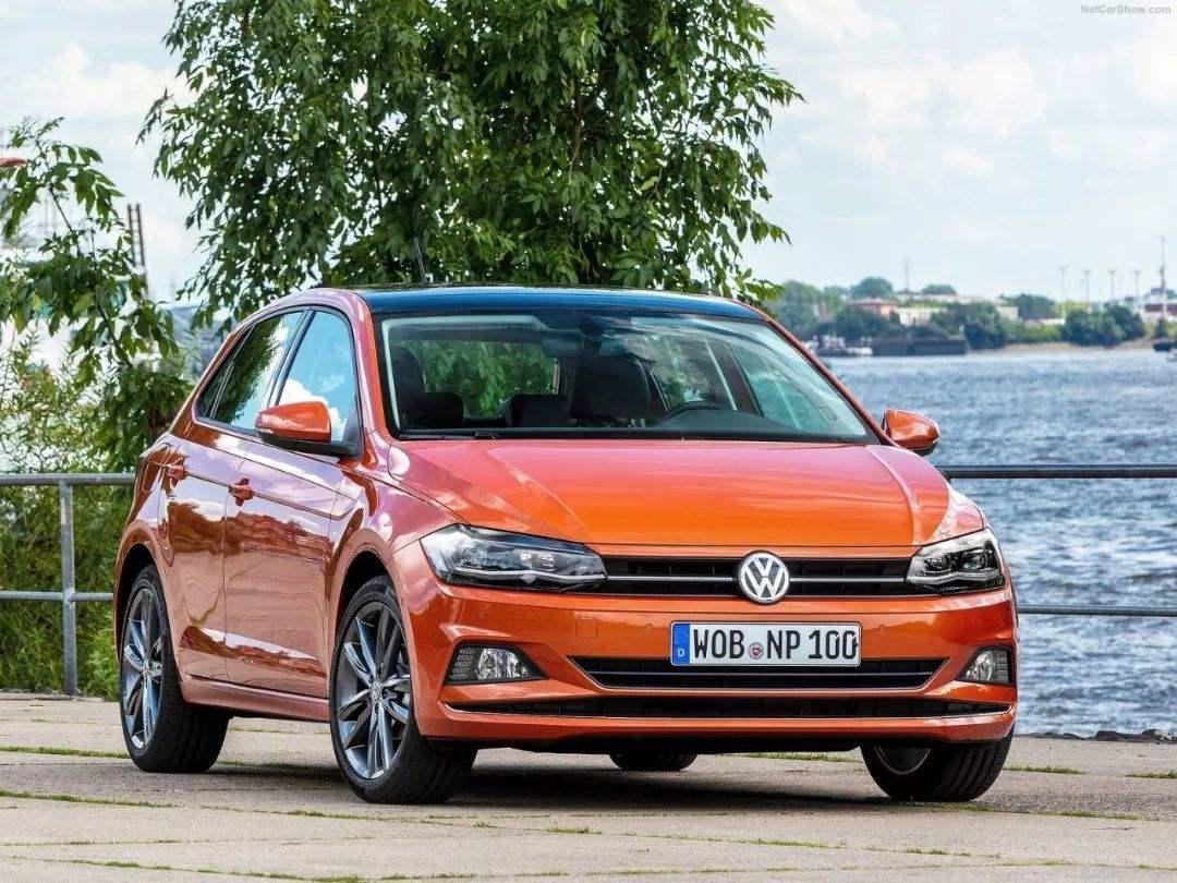 二手车市场里的常青树：本田飞度为何备受青睐，如何挑选高性价比车源？