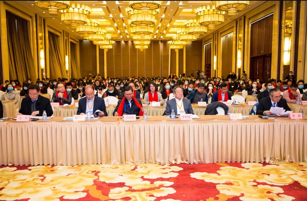 刚出国的菜鸟该怎么混华人论坛？