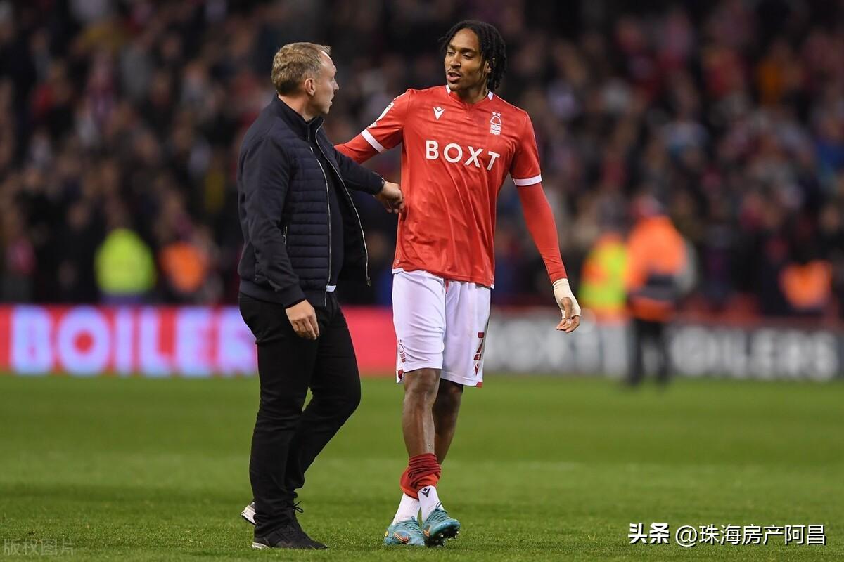 哈德斯菲尔德vs诺丁汉森林：新手如何看懂这场对决？