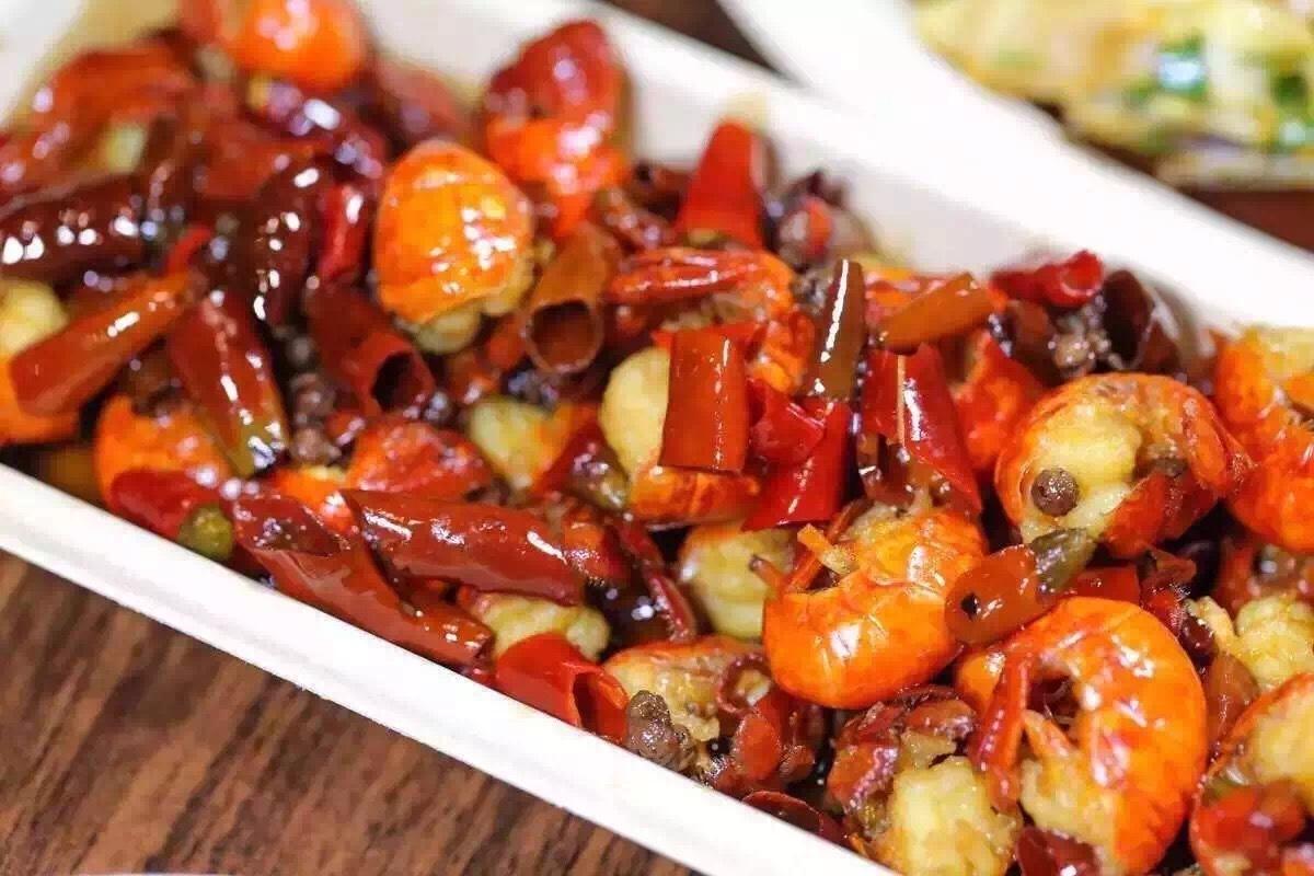 猫咪尾巴为啥总在说话？