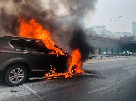 现代悦动召回事件深度解析，车主必看的三大核心问题，召回背后的质量管控启示