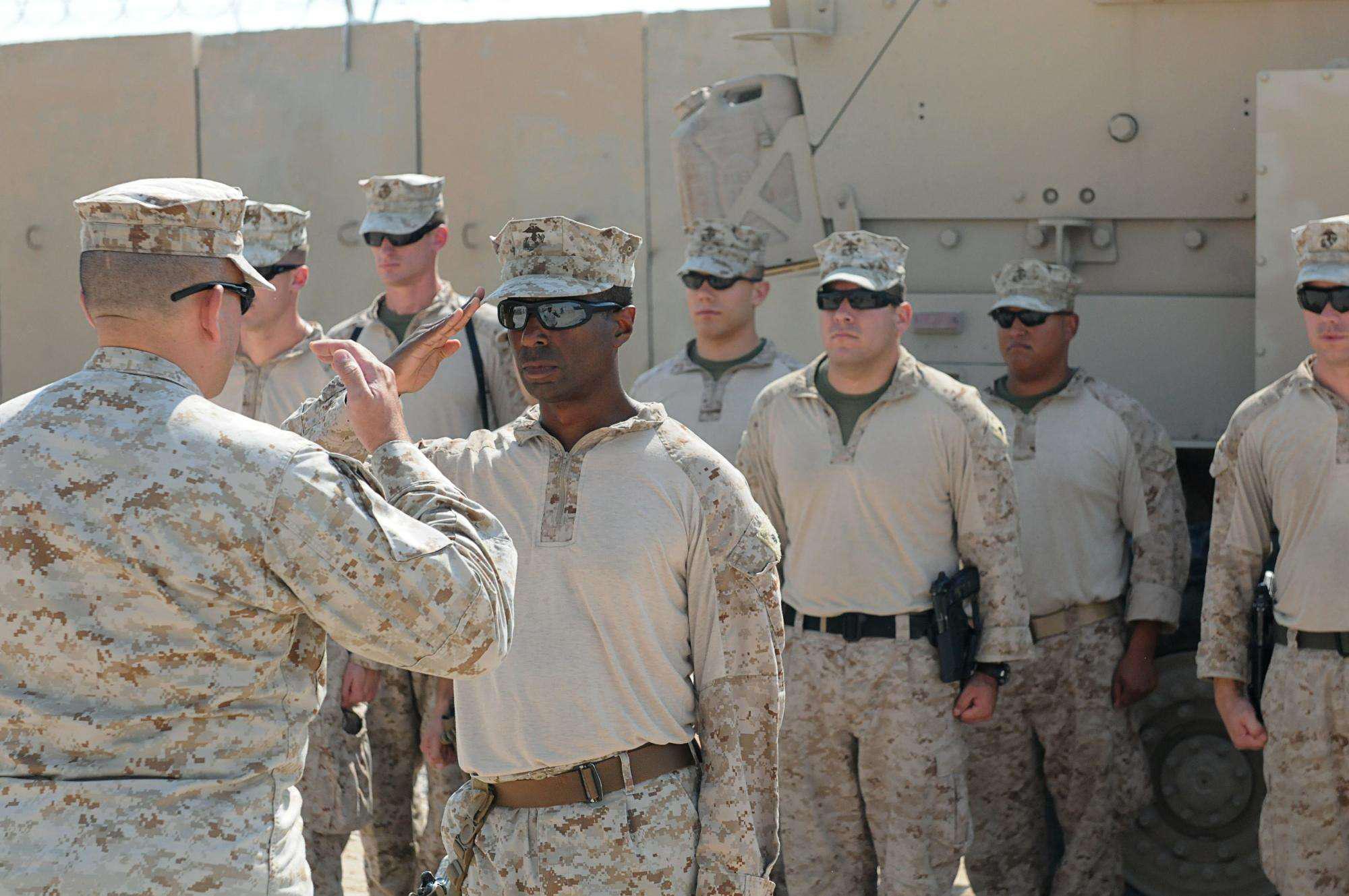 在伊拉克的中国人怎么找组织? 在伊拉克的中国人怎么找组织?