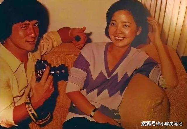 成龙朋友们不待见邓丽君的原因，深度剖析在此！