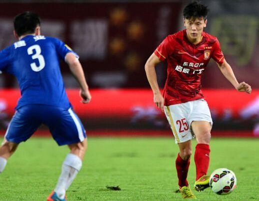 踢野球真的会断腿？邹正惨剧给业余球员上什么课？