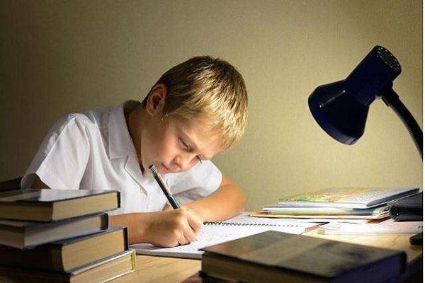 菲亚特菲翔值得买吗？新手提车作业深度解析