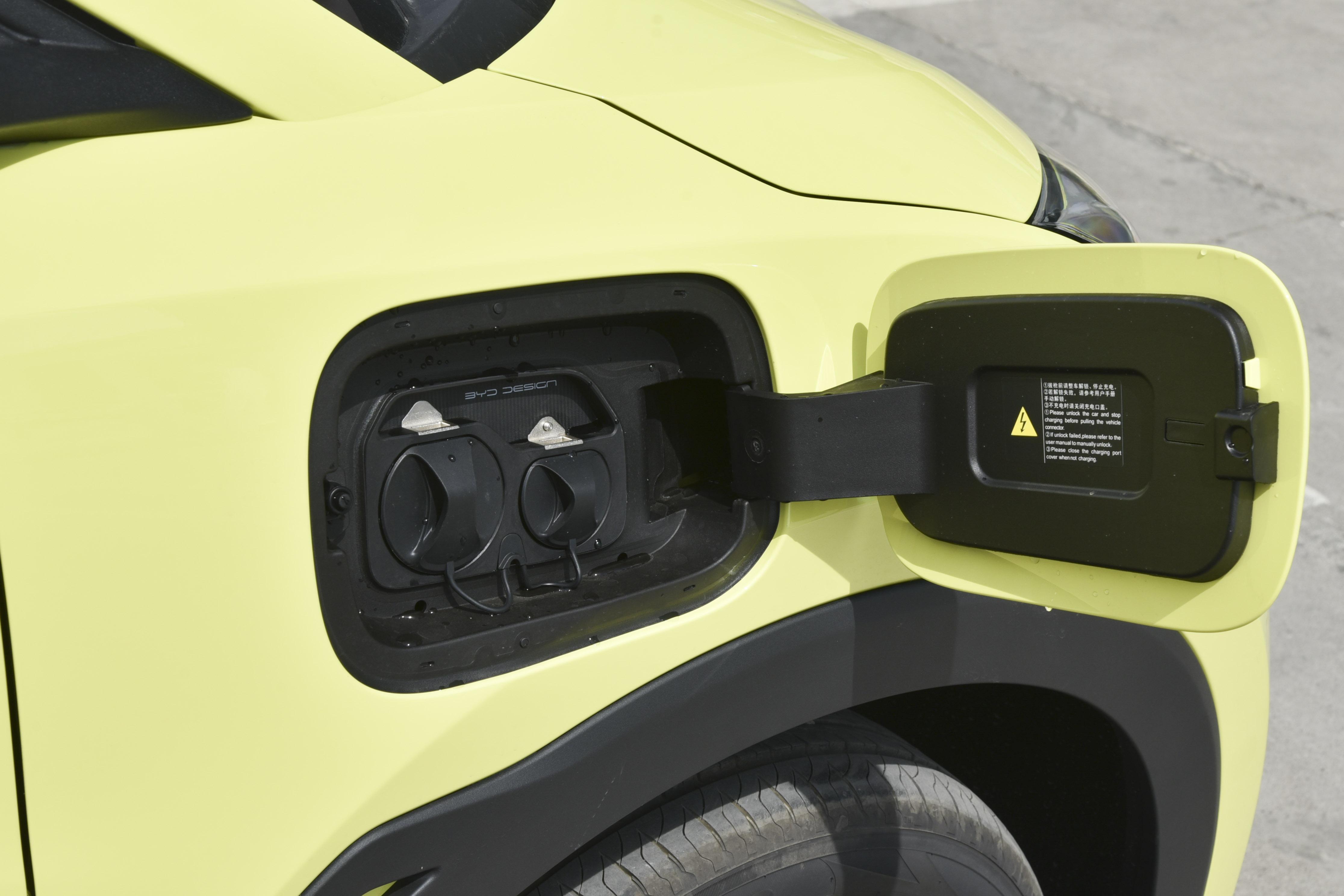 潮玩  什么叫“潮玩”，潮玩不等于手办！