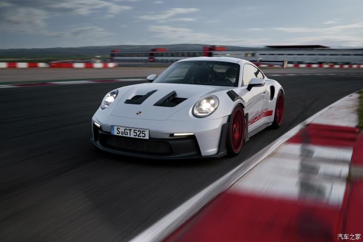 保时捷911GT3RS最新款图片？_赛道性能怎么样？