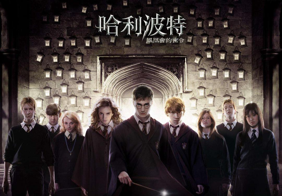 猫咪对着空气嗯嗯叫是在跟你说话吗? 猫咪对着空气嗯嗯叫是在跟你说话吗?