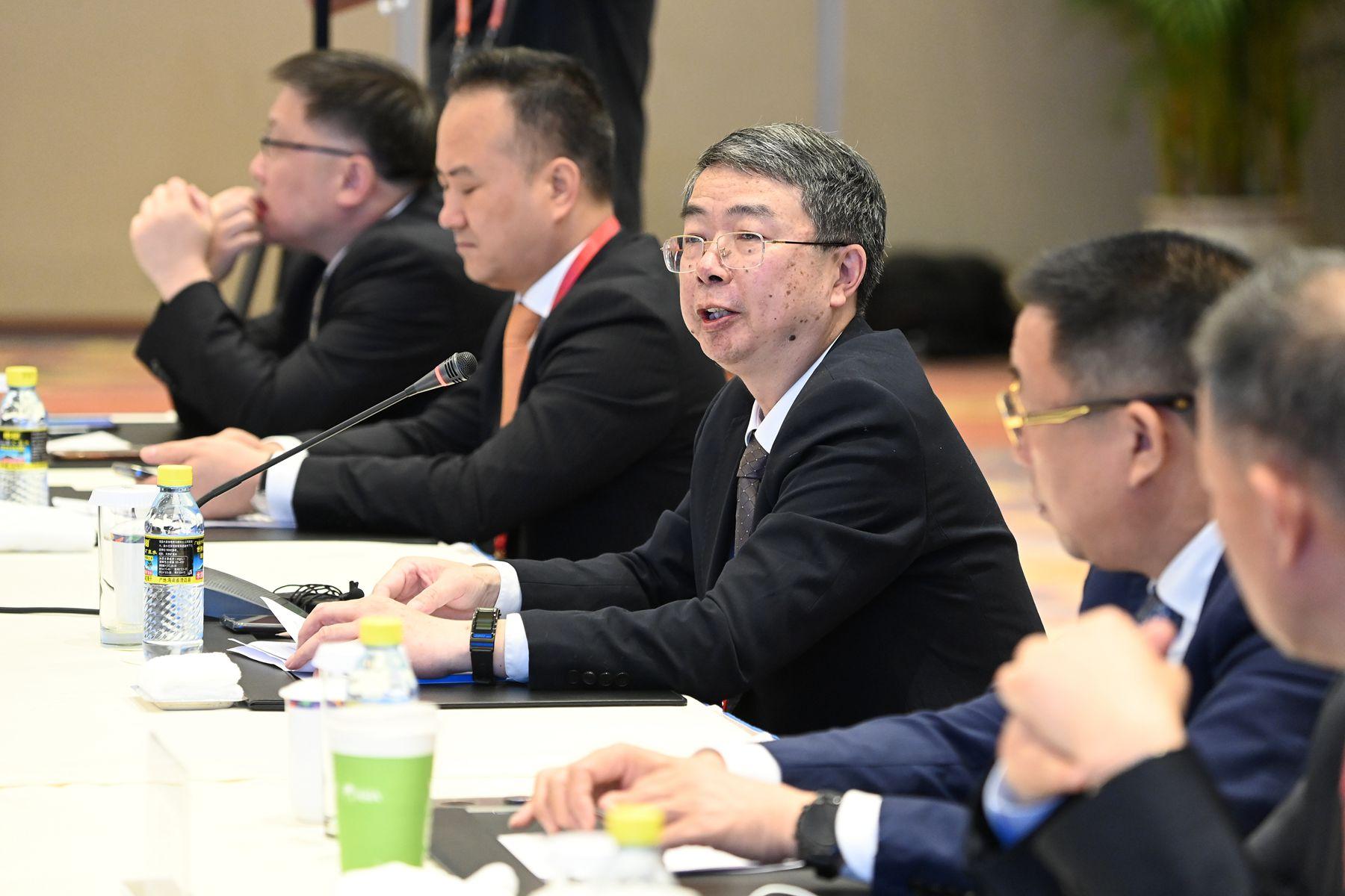 新加坡华人论坛官网首页到底怎么玩才不踩坑？