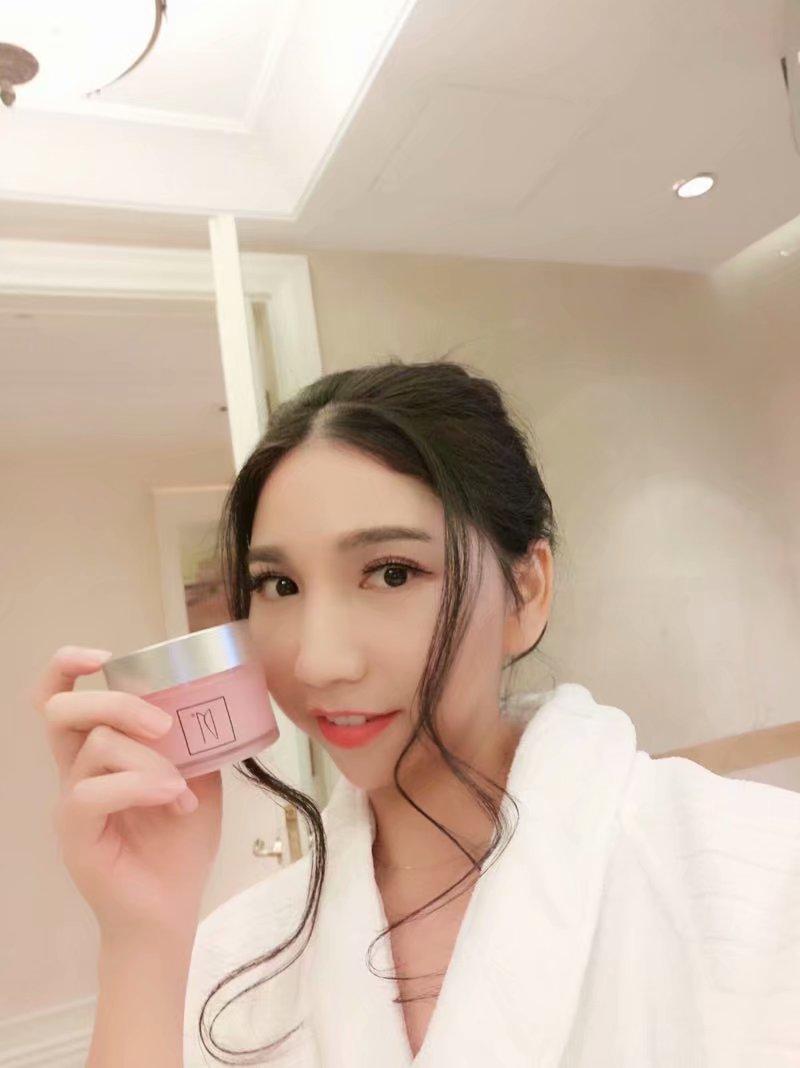 梦见自己是美容师的5大预兆！2025年巨蟹座转运解析