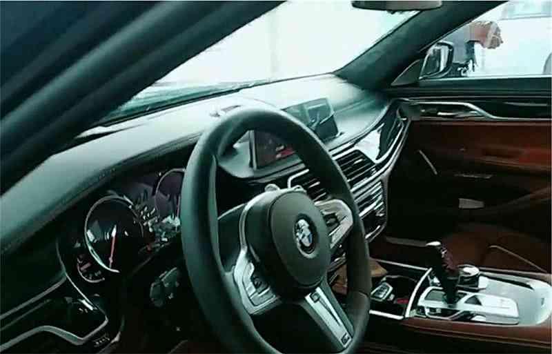 宝马760报价高达260万？新手小白该怎么看懂这个天价数字？