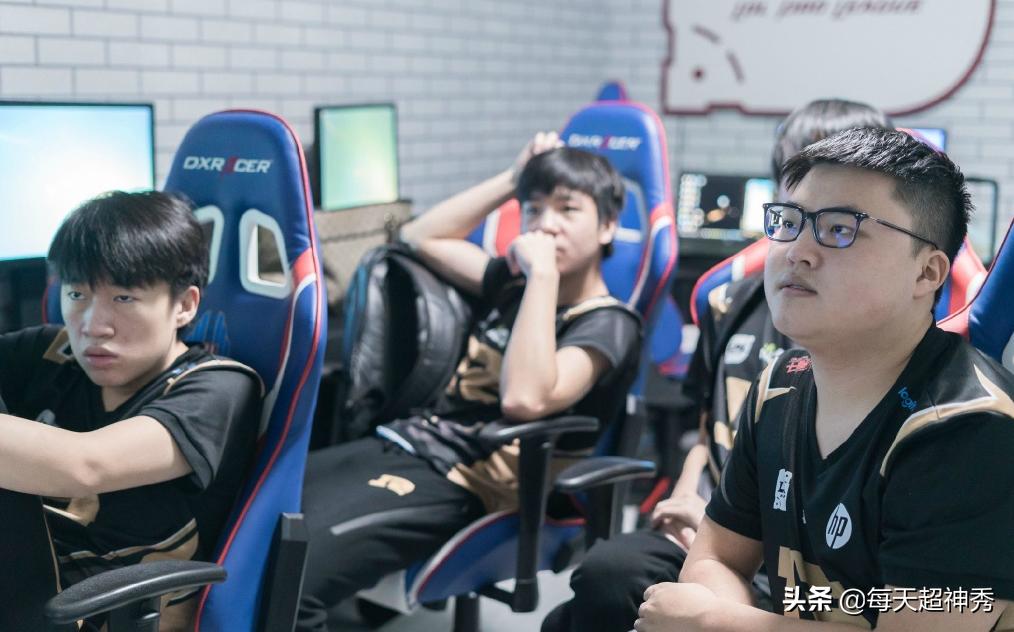 EDG和RNG到底哪支队伍更适合新手学习? EDG和RNG到底哪支队伍更适合新手学习?