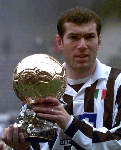 2014金球奖为何被称作最具争议的足球盛典？