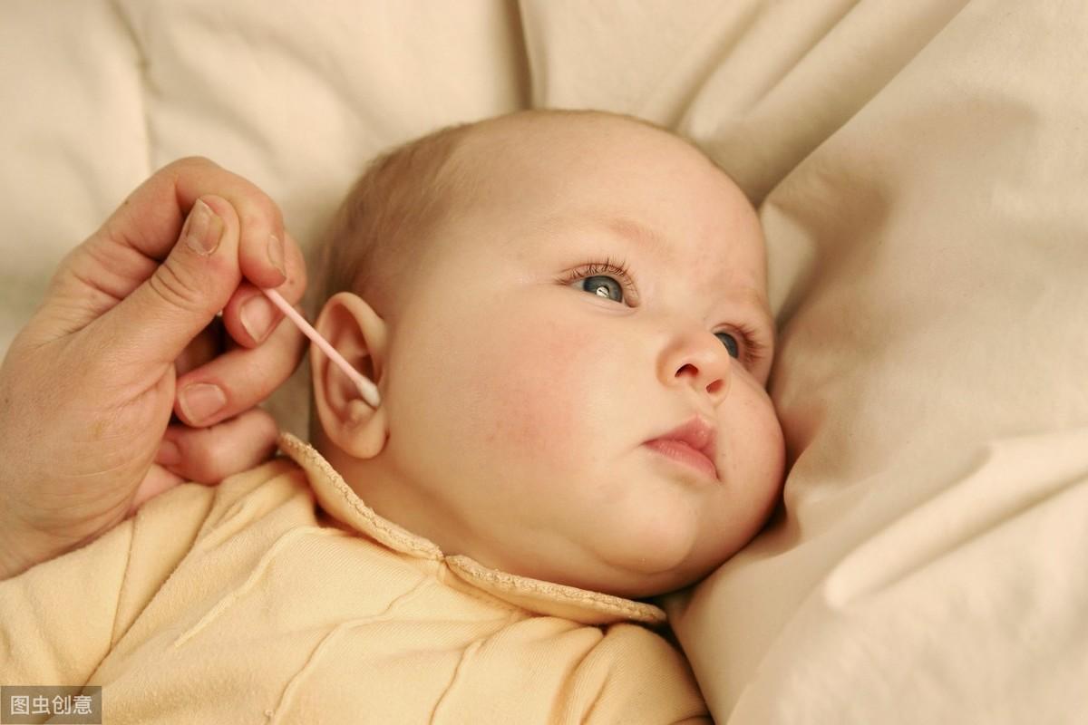 猫咪频繁挠耳朵就是中耳炎吗? 猫咪频繁挠耳朵就是中耳炎吗?