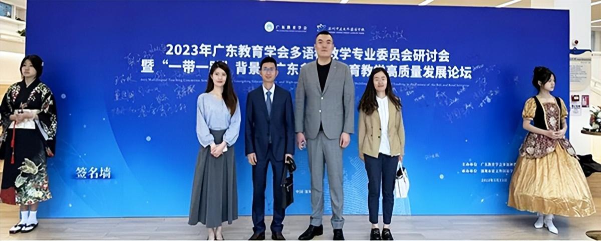 在俄罗斯生活不会俄语怎么办?华人论坛能救急吗? 在俄罗斯生活不会俄语怎么办?华人论坛能救急吗?