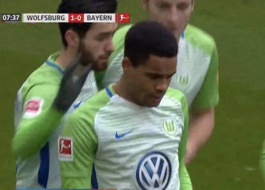 拜仁8-0狂胜沙尔克是怎么做到的? 拜仁8-0狂胜沙尔克是怎么做到的?