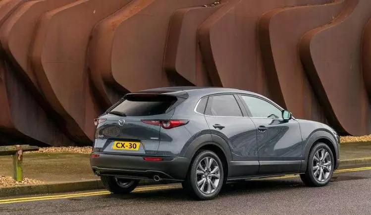 长安CX30两厢值得买吗？