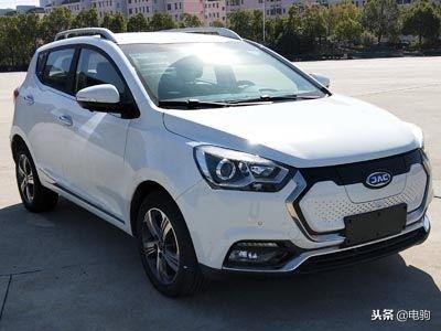 踢后腰位置到底该学谁?季莫什丘克这老哥够不够格? 踢后腰位置到底该学谁?季莫什丘克这老哥够不够格?