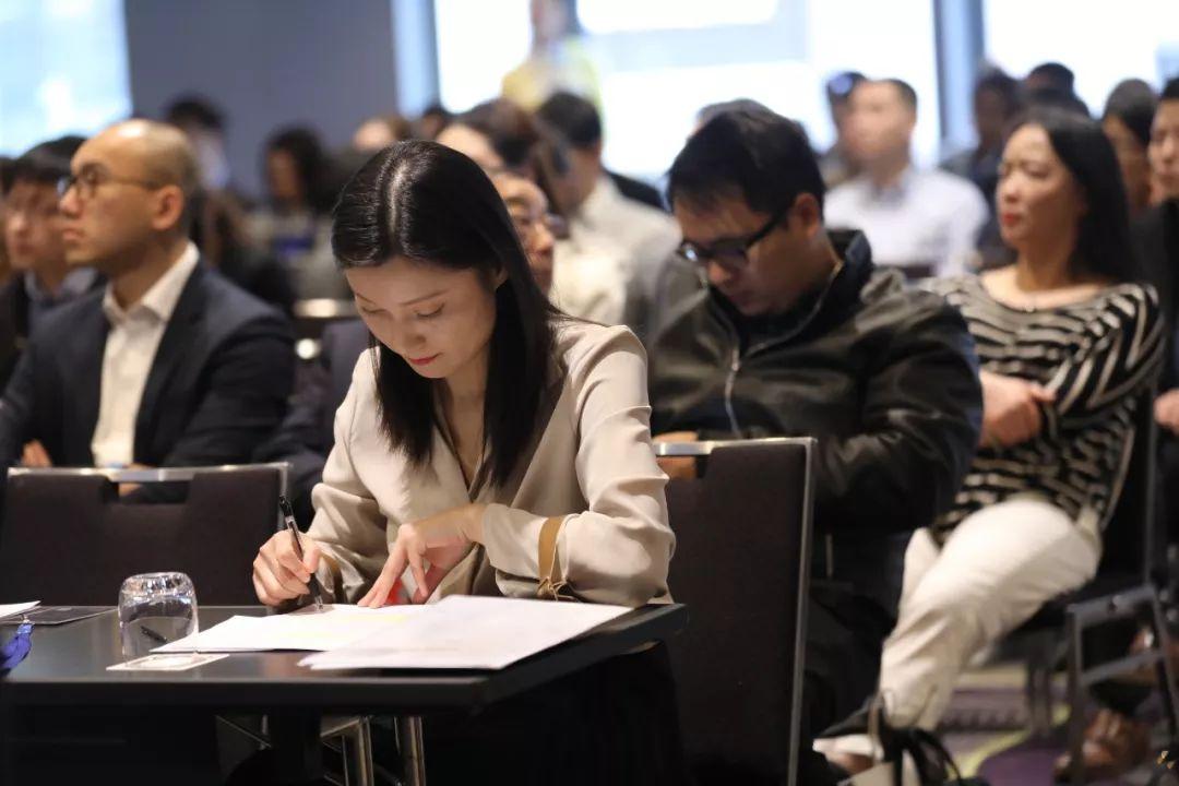 在澳洲找不到组织？中文论坛到底怎么用才不踩雷？