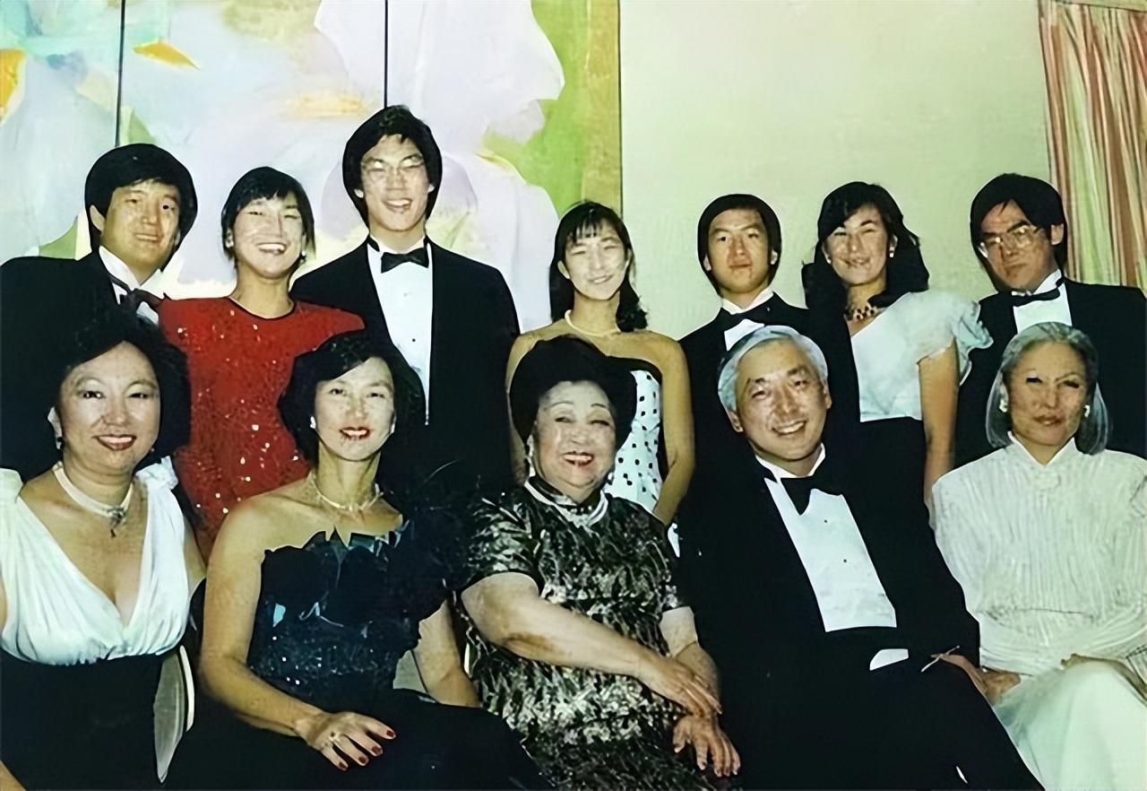 美国有名的华人家族有哪些?揭秘美国华人第一家庭的成功密码 美国有名的华人家族有哪些?揭秘美国华人第一家庭的成功密码